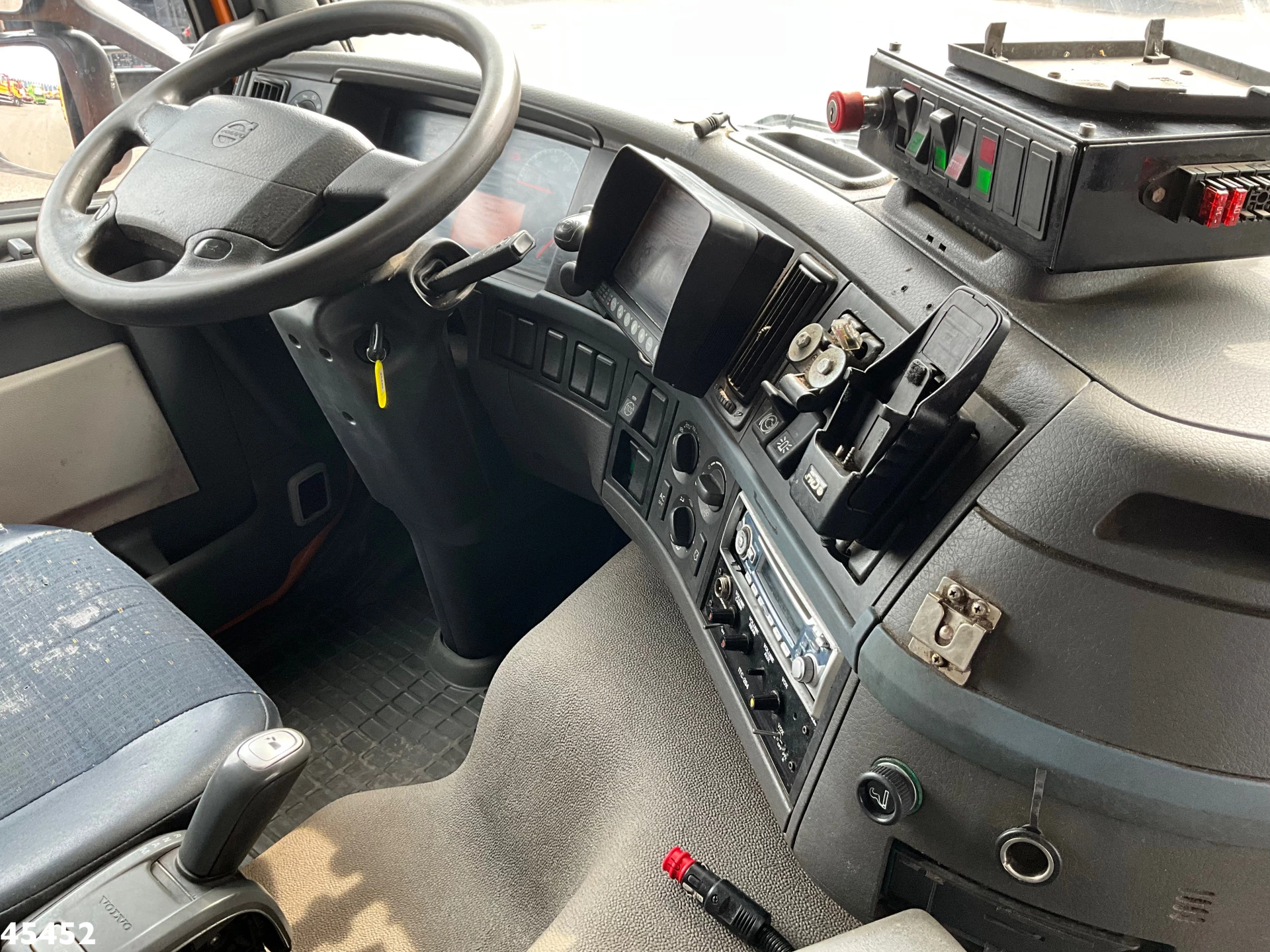 Volvo FM 260 VDK 12m³ 2006 obrázek 10