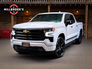 Chevrolet Silverado 2024 - high country 6.2 V8, obrazek 6