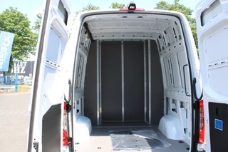 Mercedes-Benz Sprinter 2024 - 317 CDI L2H2 DC zdjecie 6