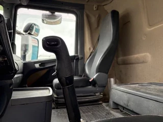 Scania R 2006 - R380 LA 4x2 DAYCAB (EURO 3 / 12 GEARS MANUAL GEARBOX / RETARDER / HYDRAULIC KIT / P.T.O.) imagen 11