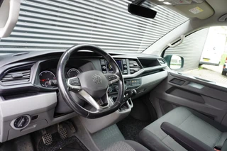 Volkswagen Transporter 2023 - L2H1 150pk Trekhaak Apple Carplay Camera Parkeersensoren Cruise control 3-Zits Sidebars Velgen Spoilerset image 2 thumbnail