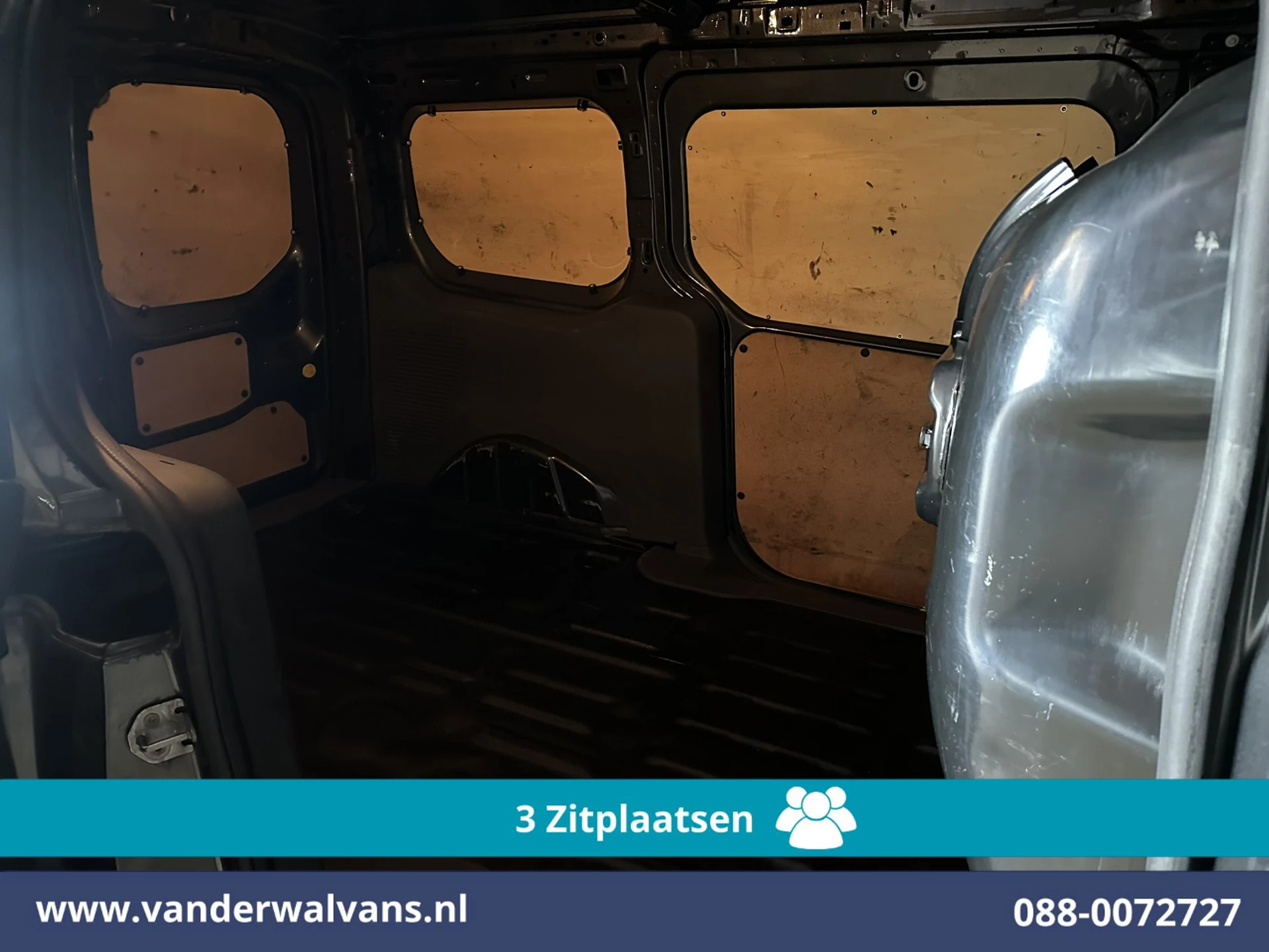 Ford Transit Connect 2021 - 1.5 EcoBlue 100pk L2H1 Euro6 Airco | 3-Zits | Camera | Navigatie | Verwarmde voorruit imagen 11