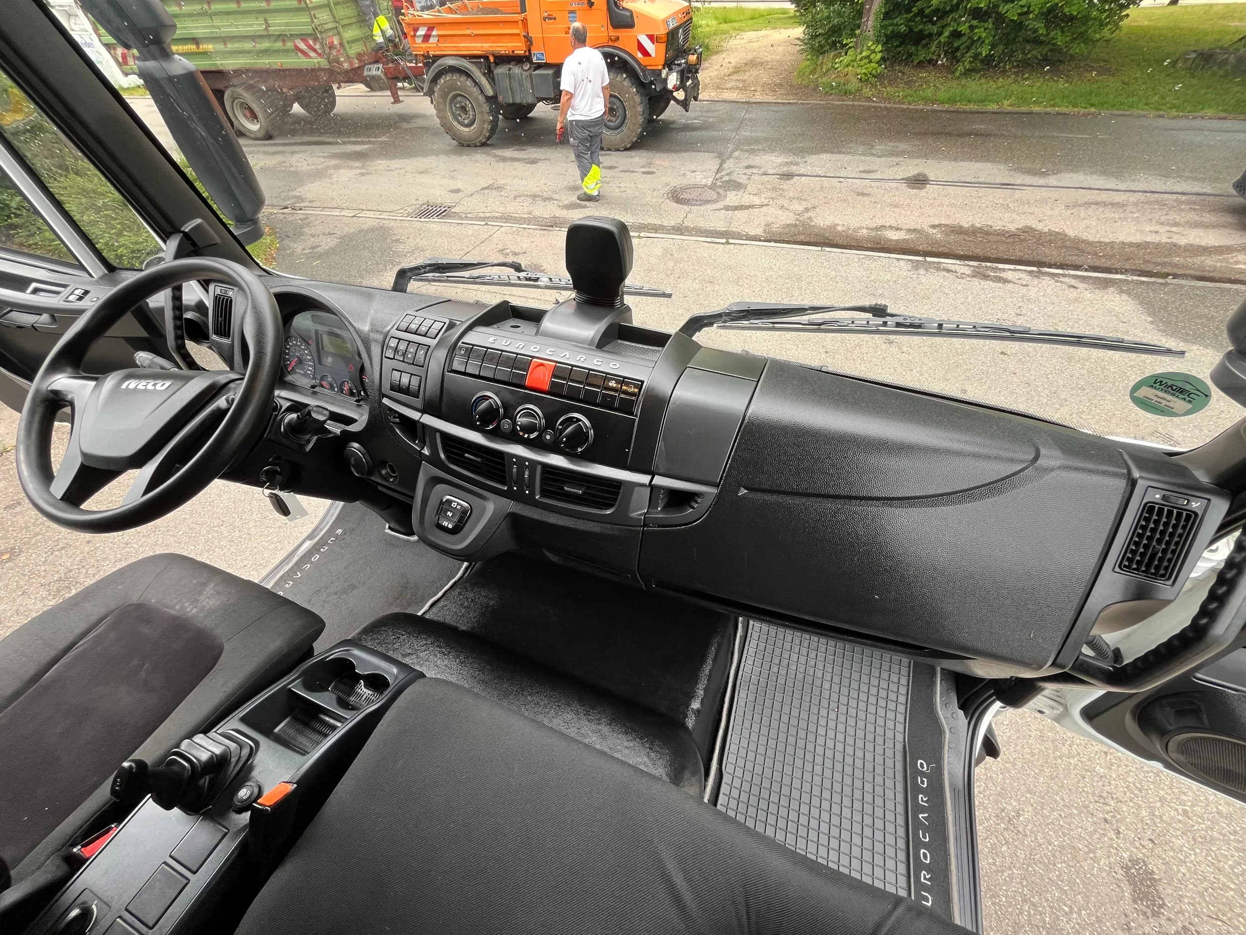 Iveco Eurocargo 2019 - 140 E-250 Multitemp.-Tiefkühlkoffer, Mitsubishi-Kühlmaschine, LBW obrázek 29