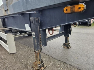 Van Hool 3B1096| FOR GAS BOTTELS| CHASSIS LIKE NEW| APK\TUV 04-10-2026. 11 MTR LONG. 2003 - N/A imagem 10