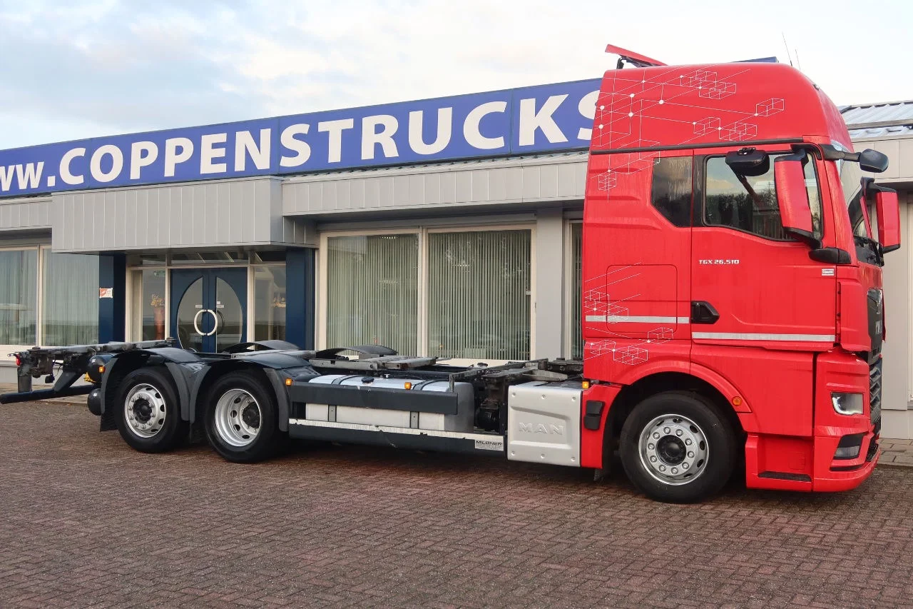 MAN TGX 2022 - 26.510 6x2 Intarder. Volledige luchtvering afbeelding 2