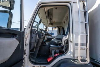 Volvo N/A 2018 - FE 280 + CHEREAU+CARRIER MULTI TEMP. bild 22