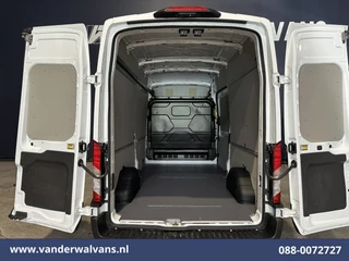 Ford Transit 2024 - 2.0 TDCI 130pk L3H3 Euro6 Airco | Camera | Apple Carplay | Cruisecontrol obrazek 12