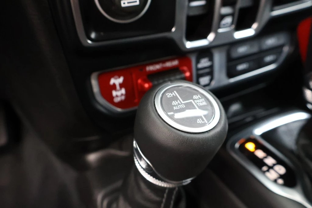 Jeep Wrangler 2024 - 2.0T 4x4 Aut. RUBICON / Grijs kenteken / NIEUW MODEL image 46