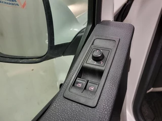 Volkswagen Transporter 2018 - 2.0TDI 150pk Automaat 2500kg Trekgewicht Euro 6! imagem 13