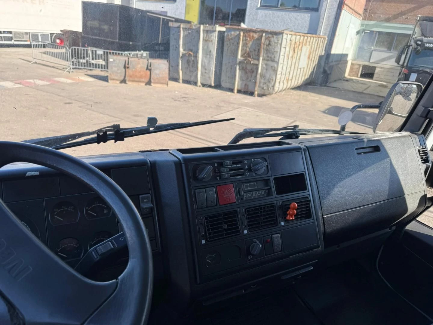 Iveco Eurocargo 2002 - 180 immagine 18
