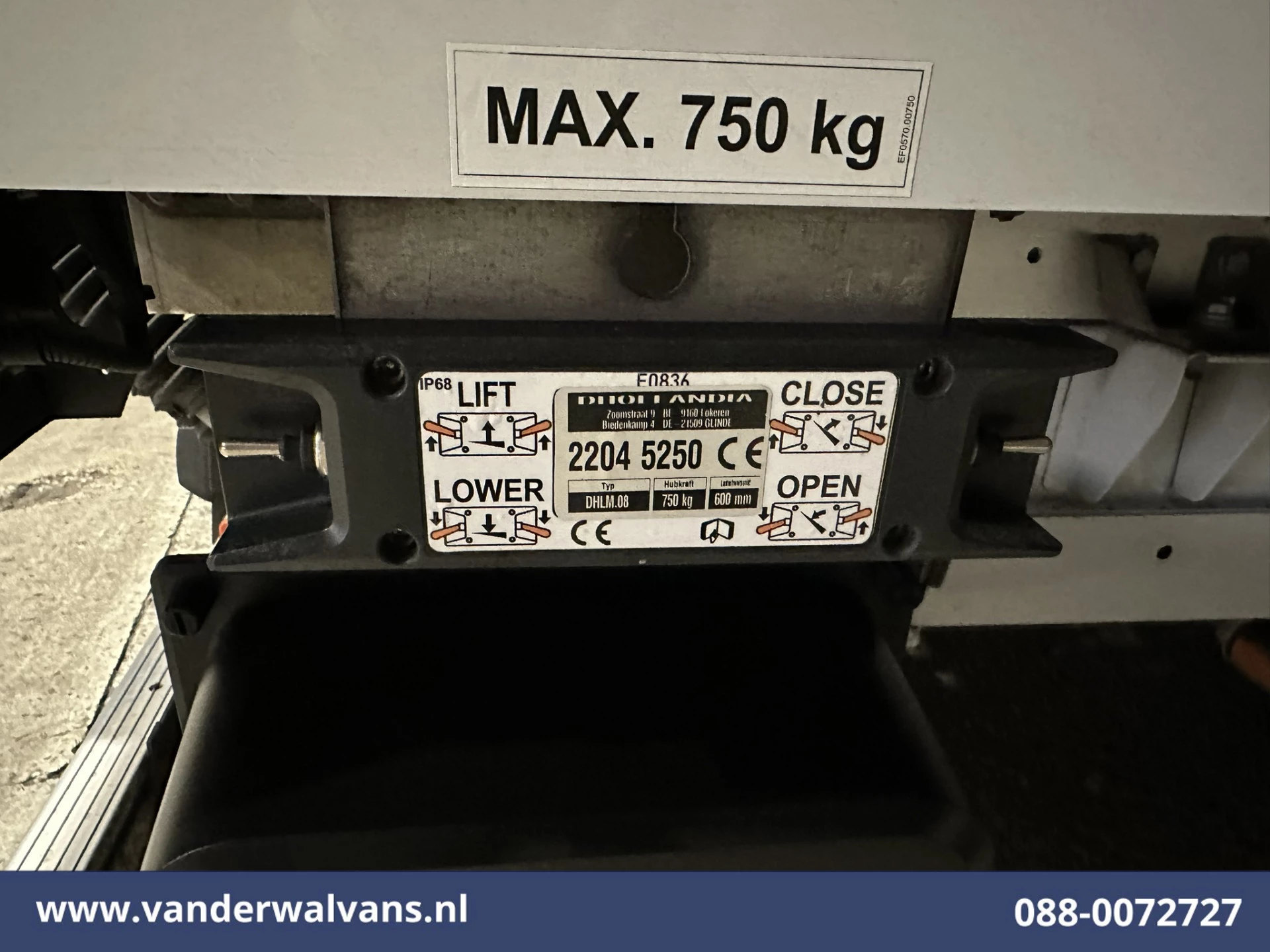 Peugeot Boxer 2022 - 2.2 BlueHDi 141pk Bakwagen 435cm Lang Laadklep Euro6 Airco | 1085kg laadvermogen | Cruisecontrol image 11