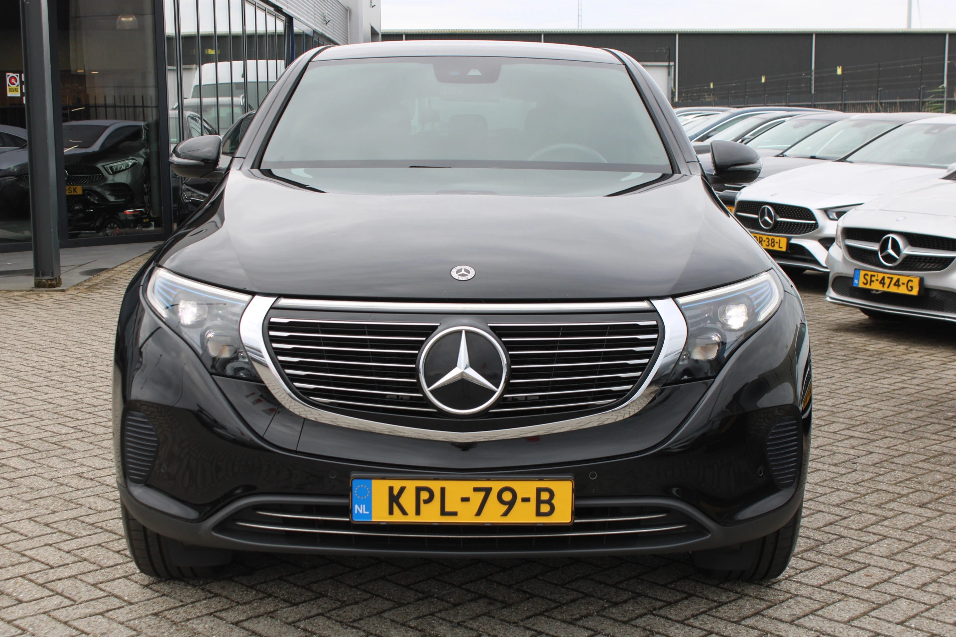 Mercedes-Benz EQC 2023 - 400 4MATIC 80 kWh LEDER KEY-LESS GO CARPLAY afbeelding 10
