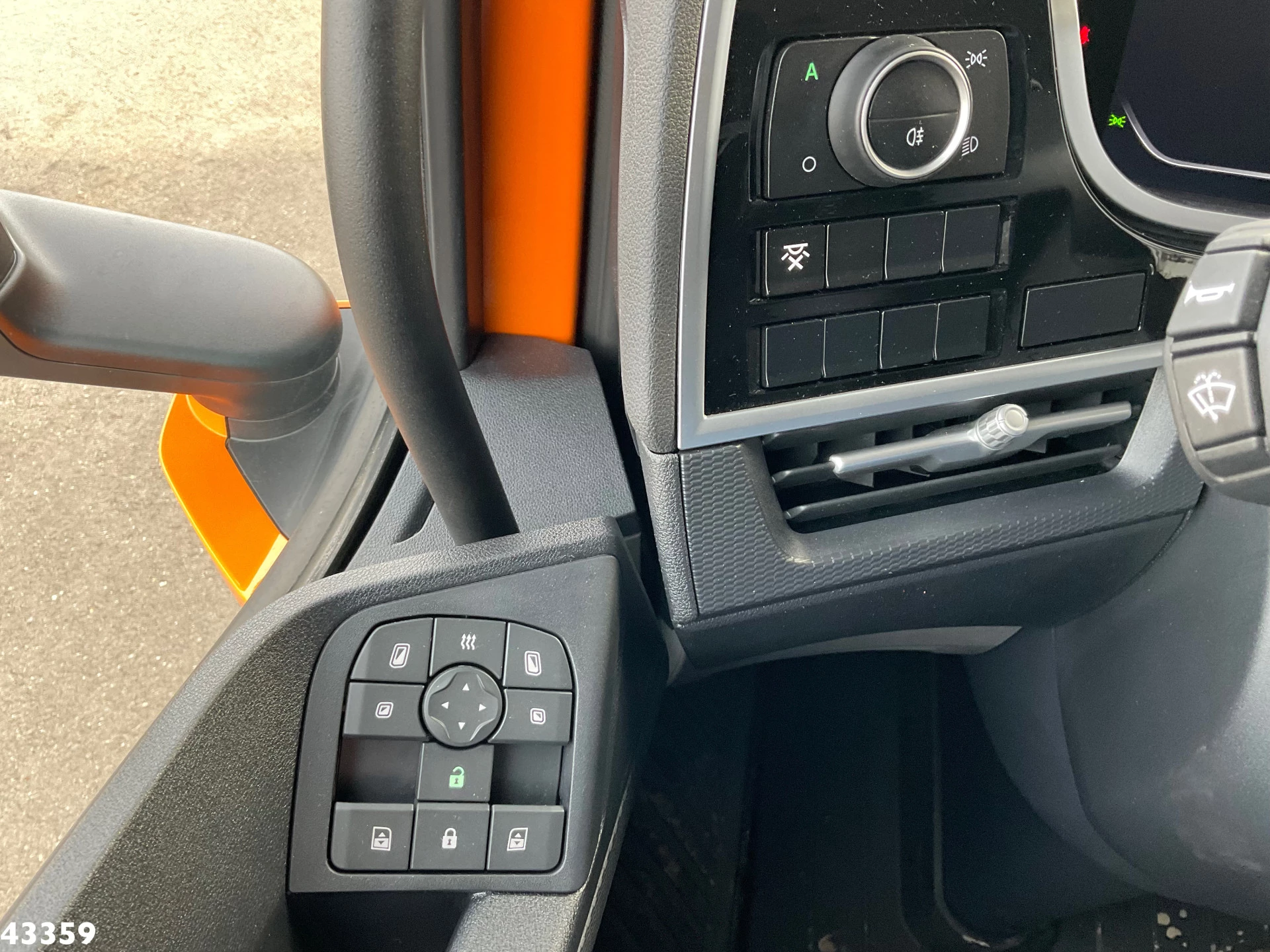 DAF FAG XD 300 Geesink 20m³ 2023 obrázek 17