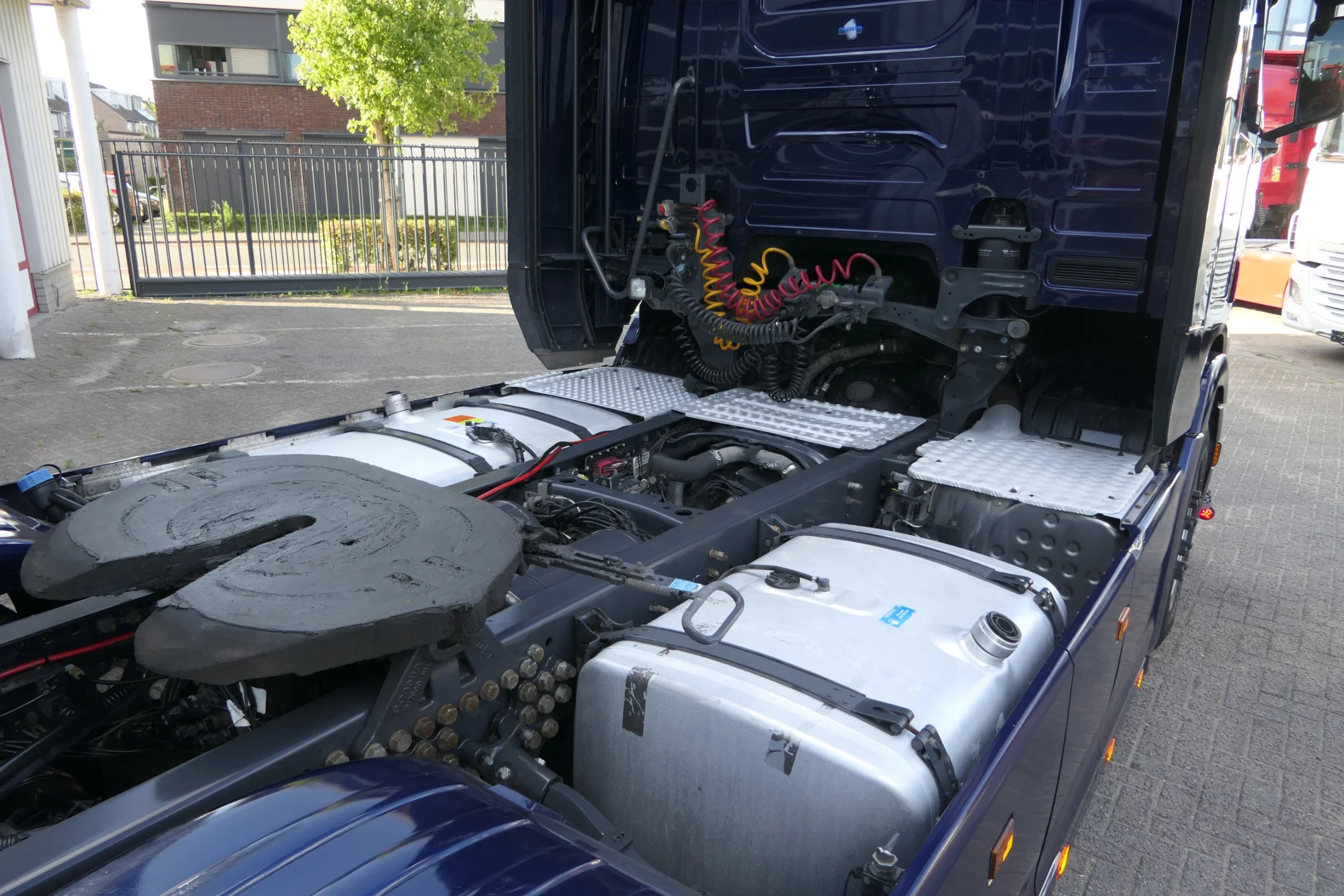 Scania R 2020 - R500 NGS | Metallic Blue | Retarder | 2 Tanks | 743708Km | 2020 | Smart Tacho 2 | Full Air | Full Options | TUV/MOT/APK 12-2026 | Belgium Truck afbeelding 16