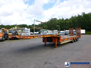 King 3-axle semi-lowbed trailer 44T + ramps 2013 zu verkaufen