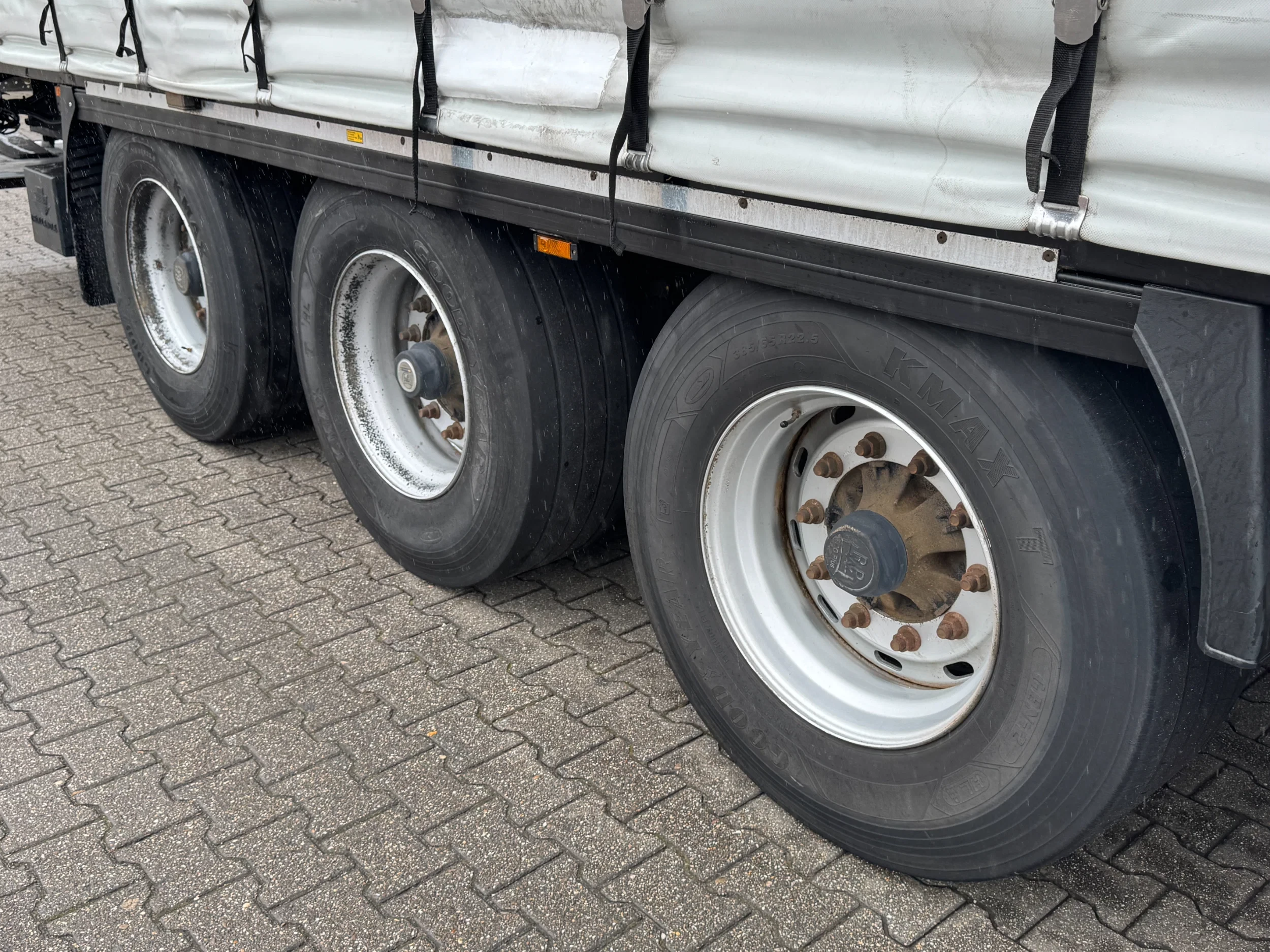 Krone 2015 - Schuifzeil-Dak / Laadklep / BPW-Axle / Code XL / APK afbeelding 13