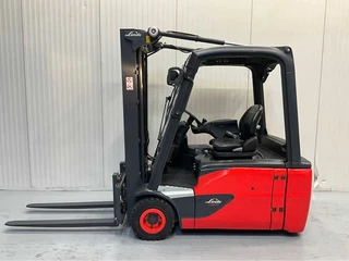Linde N/A 2015 - E16-02 Triplex - Freelift - Sideshift - Acculader obrazek 3