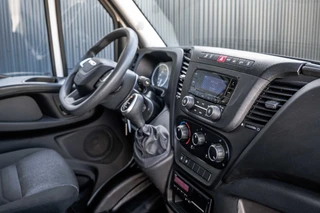 Iveco Daily - 3.0L 40C18 | N1 | L4H2 | Cruise | Volledig Ingericht | Airco | Trekhaak | Imperiaal afbeelding 2 miniatuur
