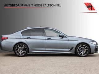 BMW 5 Series 2022 - 520e M-SPORT SCHUIFDAK LEDER MEMORY CARPLAY HEAD-UP for sale