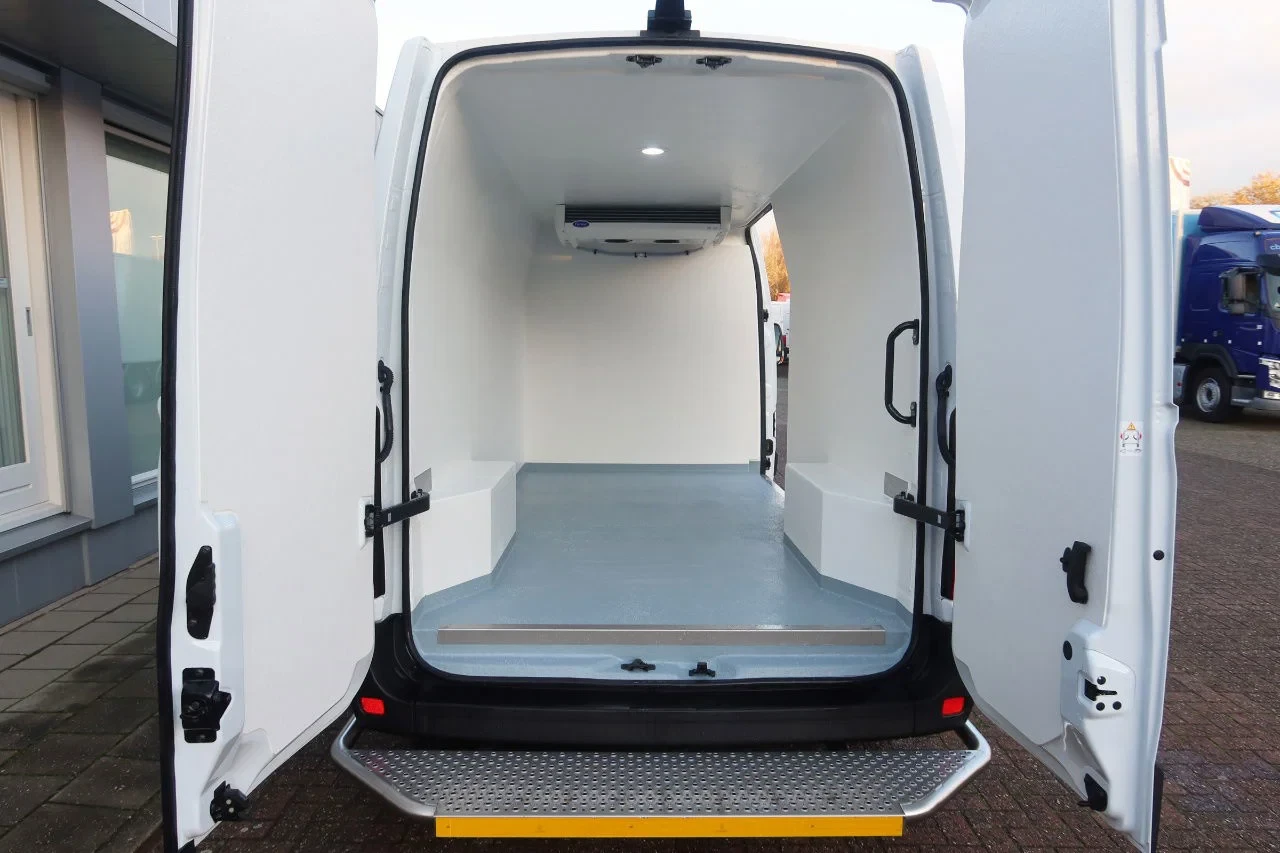 Renault Master 2024 - L3/H2 Koel/Vries/Verwarmen BPM VRIJ. Red Edition Bild 4