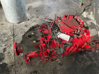 Iveco N/A 2015 - 41299134 ZF 12AS2530 TO bild 2
