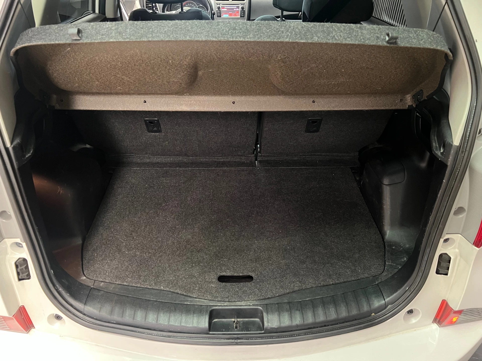 Toyota Verso-S 2012 - 1.3 VVT-i Dynamic - PANO - Goed onderhouden - Rijklaar afbeelding 22