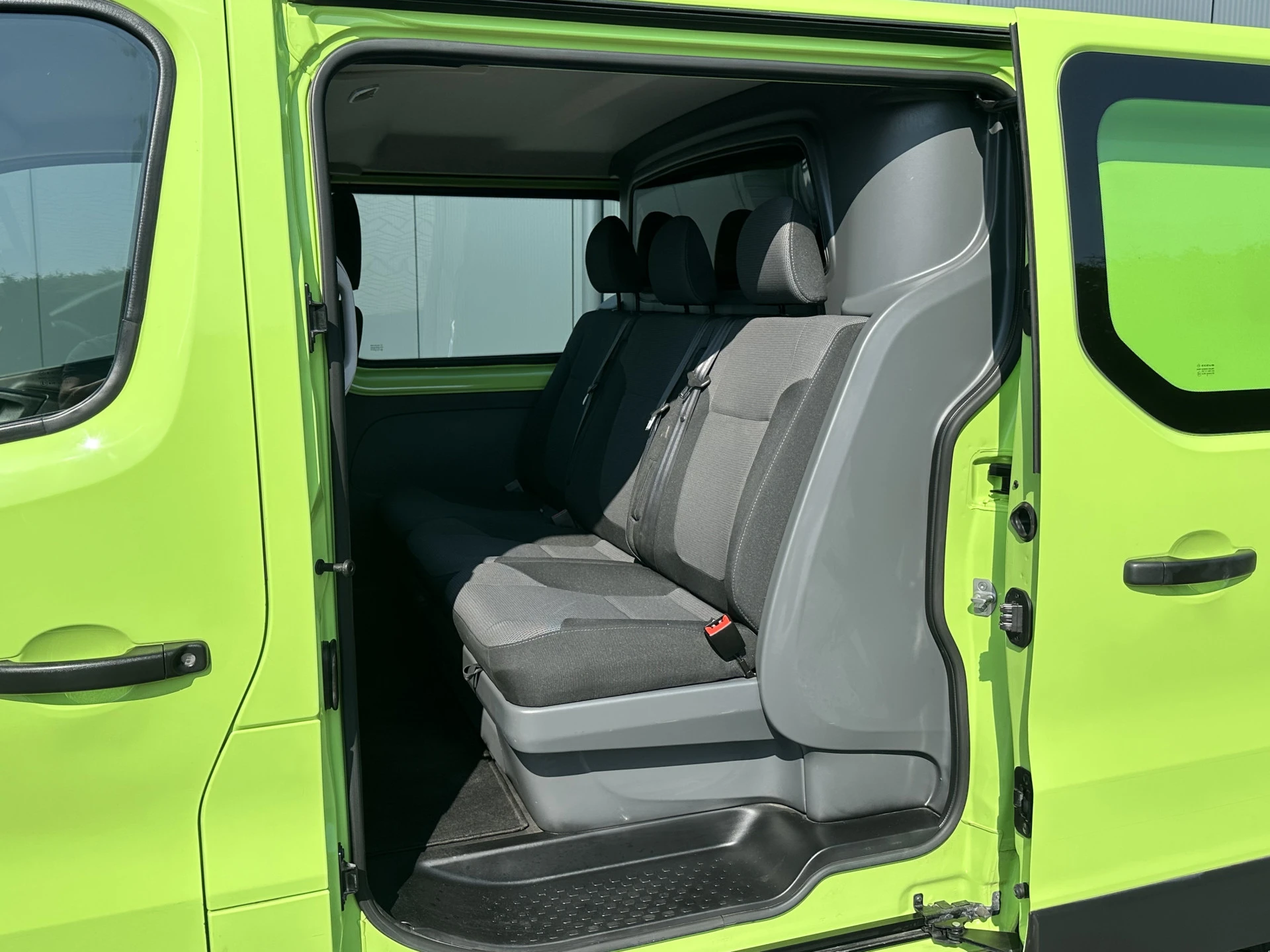 Renault Trafic 2020 - 1.6 dCi / L2H1 / 1e EIG. / DUBBELE CABINE / 2x SCHUIFDEUR / TREKHAAK / AIRCO / CRUISE / DUBBELE CABINE afbeelding 9