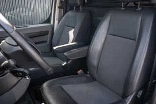 Opel Vivaro 2021 - 2.0 L2H1 | 150 PK | Cruise | Airco | Imperiaal | Trekhaak bild 14