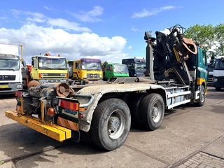 Ginaf M 3232 S 2001 - 6X4 WITH LOGLIFT F105Z 27A & LEEBUR HOOK-ARM SYSTEM (EURO 3 / ZF16 MANUAL GEARBOX / REDUCTION AXLES) immagine 3