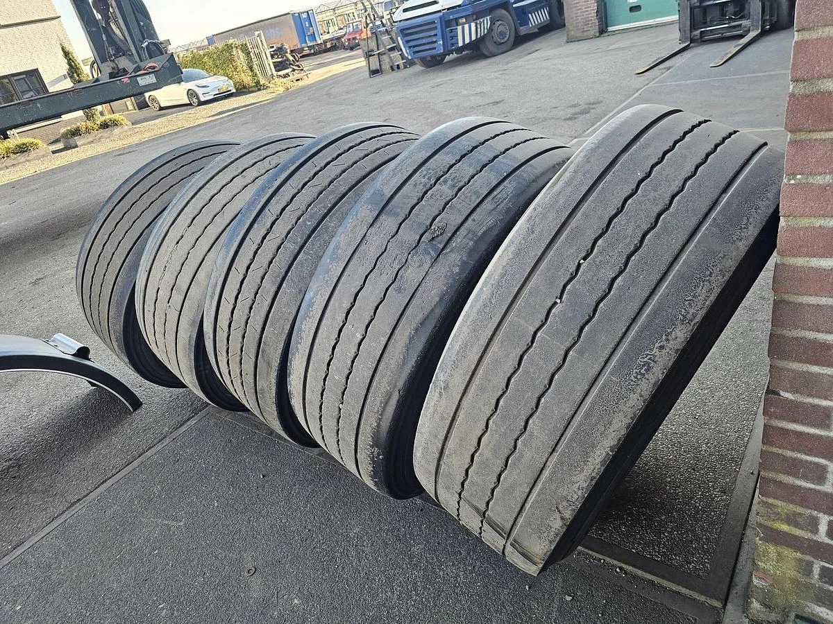 CONTINENTAL 385/65 R 22.5 Conti Hybrid Ht 3 - on light metal rim. 2015 afbeelding 5