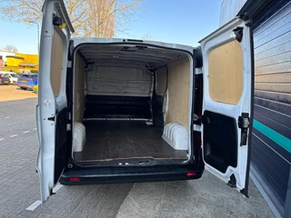 Renault Trafic 2023 - T30 L2H1 150PK AUTOMAAT image 14