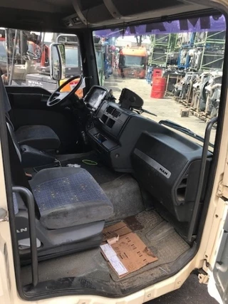 MAN TGA 2003 - SLEEP CAB COMPLETE изображение 9