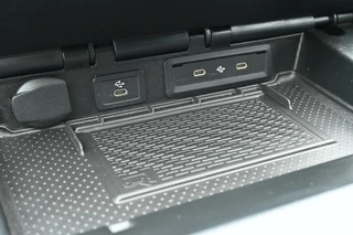 Mercedes-Benz eSprinter 2024 - 320 L2H2 RWD Pro 81kWh zdjecie 18