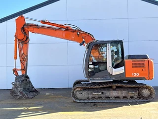 Hitachi 2010 - ZX130-3 - Hammer Lines / Quick Coupler te koop