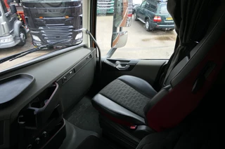 Volvo FH 2018 - 460 | Hydraulic | 6X2/4 | 489132Km | 2018 | Smart Tacho 2 | Full Air | Lift/Steering Axle | Sliding Fifth Wheel | VEB+ | Stand Klima | TUV/MOT/APK 04-2027 | Belgium Truck obrazek 49