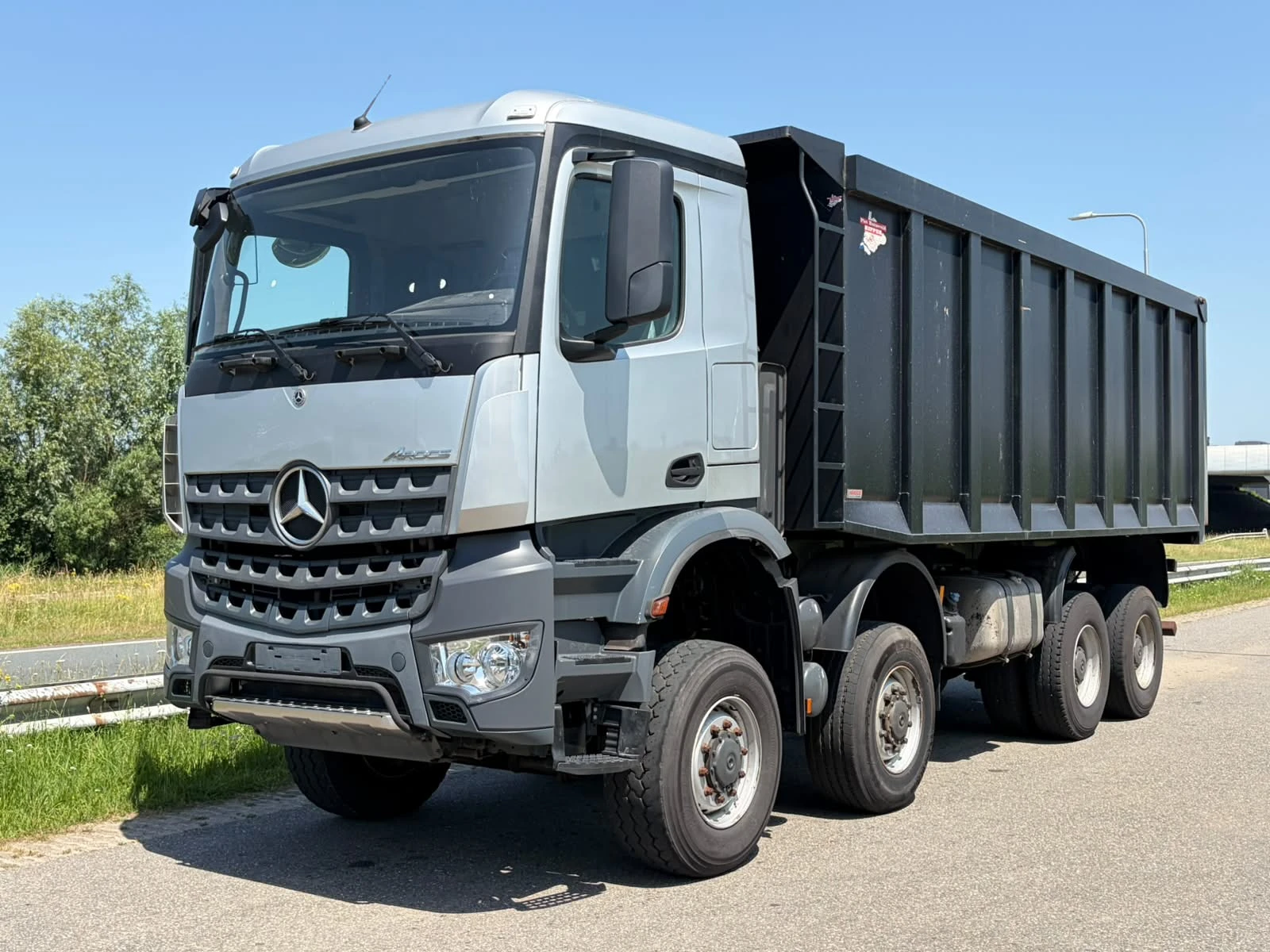 Mercedes-Benz Arocs 4848 8x8 tipper 2020 afbeelding 1