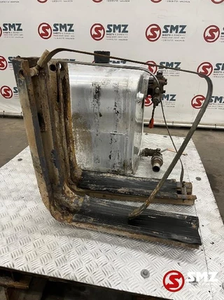 Diversen N/A 2010 - Occ hydraulische tank 200L + bedieningsventiel + s immagine 7