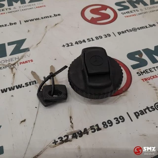 Mercedes-Benz N/A - Tankdop met sleutel Mercedes obrazek 1