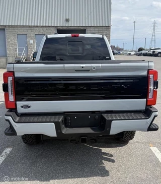 Ford F-250 2026 - USA 6.7 V8 Platinum Tremor obrazek 4