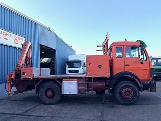 Mercedes-Benz 1922 1988 - AK 4x4 V6 WITH ONLY 128.500 KM!! AND HMF 1003K2 CRANE (MANUAL GEARBOX / FULL STEEL SUSPENSION / REDUCTION AXLE / P.T.O. / ETC.) obrazek 4