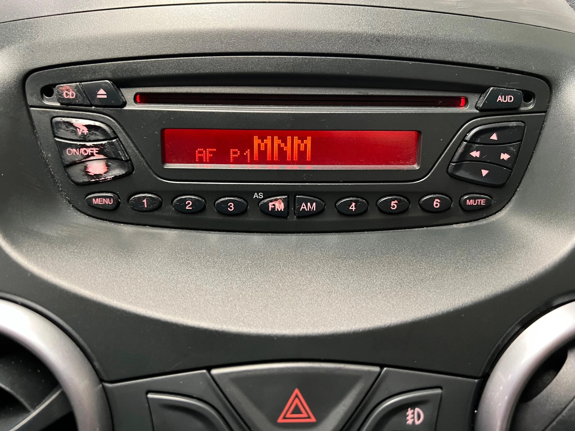 Ford Ka 2010 - 1.2 Titanium X 2e Eigenaar - Distibutie vervangen - Zeer Netjes. image 15