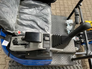Ultra Force Equipment N/A 2026 - NM-18 Rupsgraafmachine imagen 7