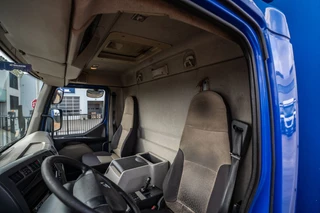 Renault N/A 2011 - PREMIUM 270 DXI +DHOLLANDIA 1.5T image 14