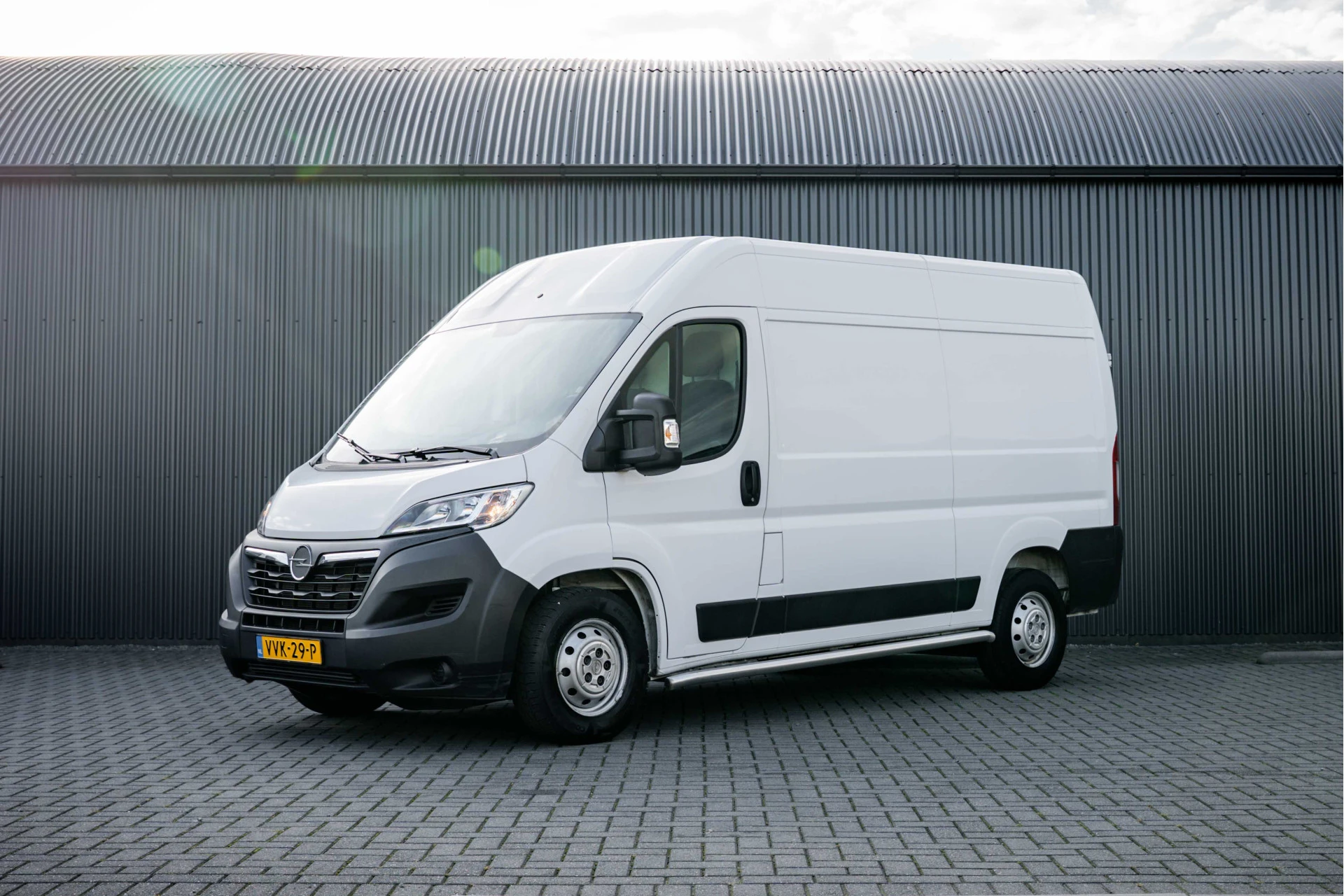 Opel Movano 2023 - L2H2 | 140PK | 3-Zits | Camera | Carplay | Cruise | Climate | Trekhaak immagine 1