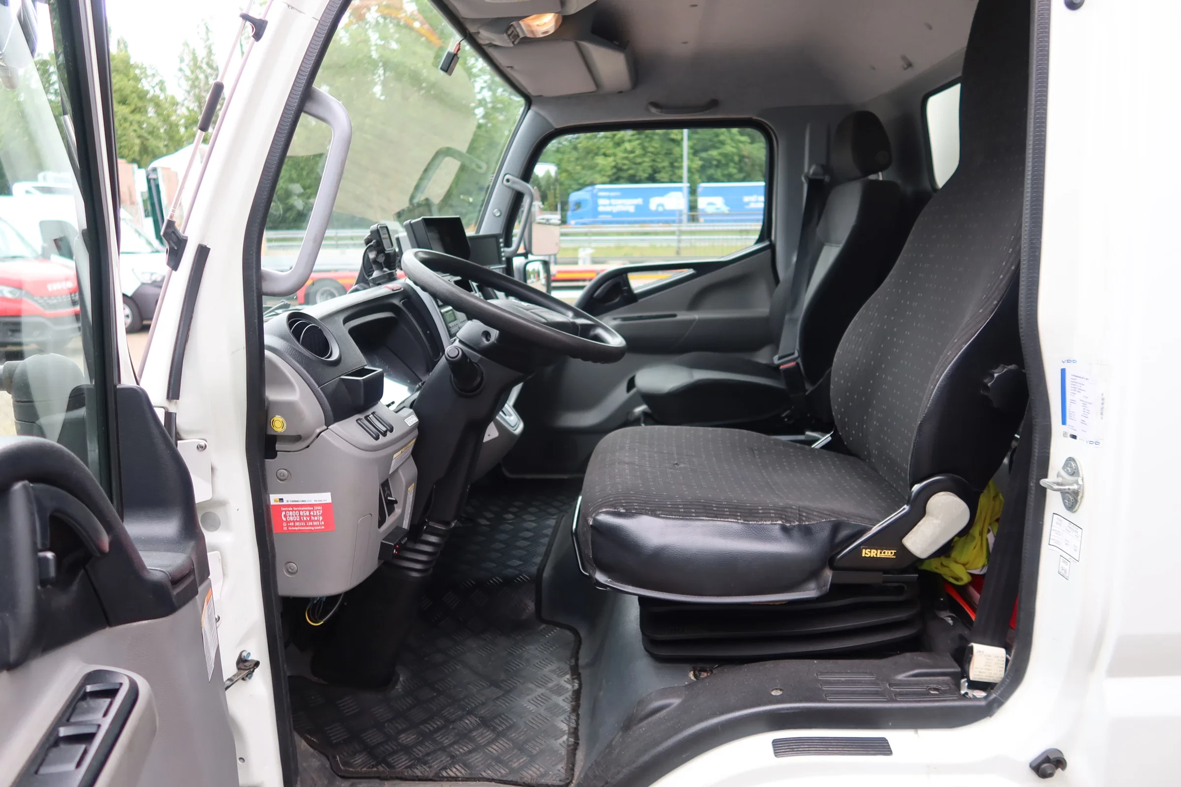 FUSO Canter 2020 - 9 C 18 Thermoking V500 Max+ Palfinger 1500kg klep obrázek 14