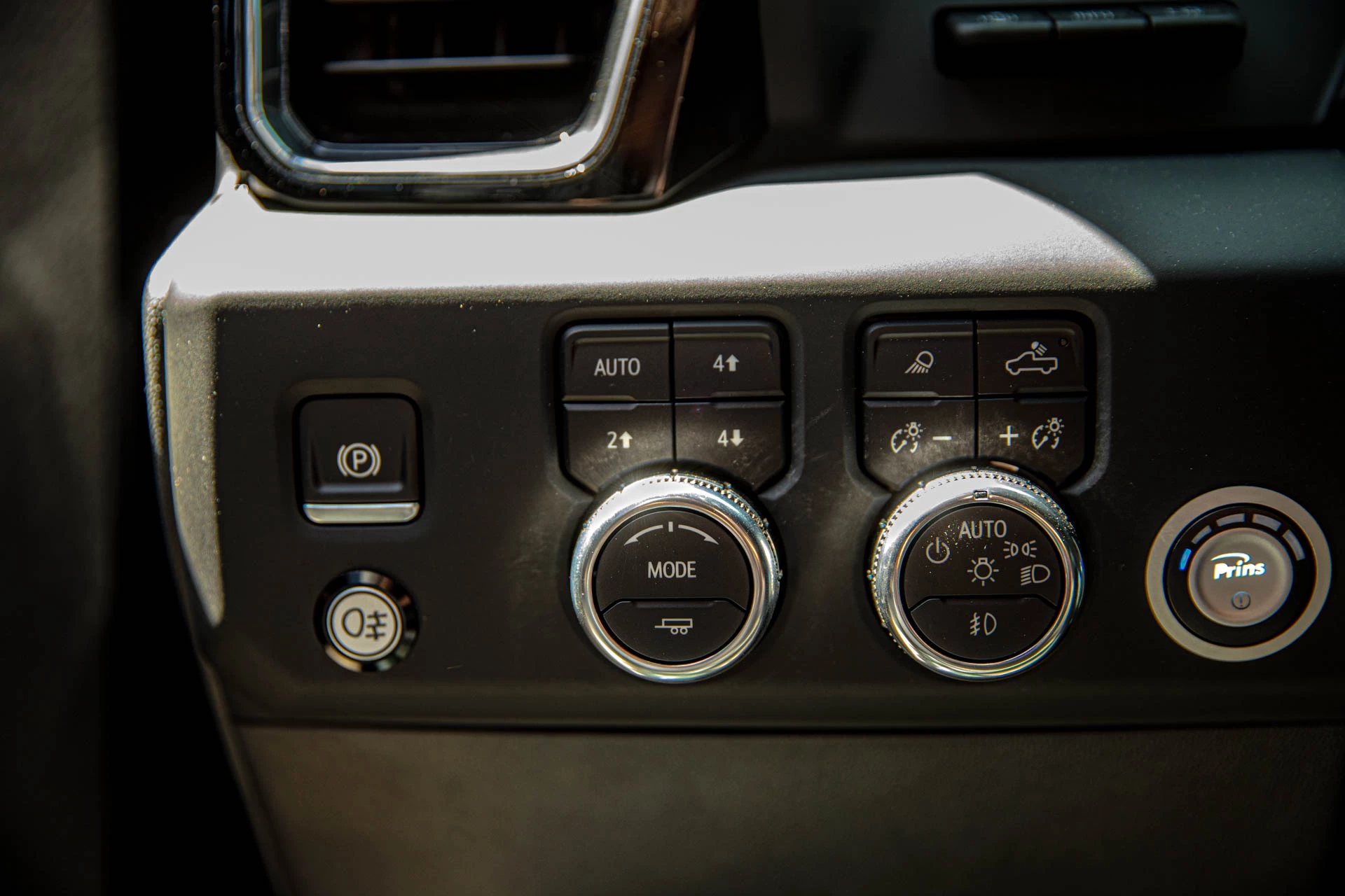 GMC Sierra 2024 - Denali 6.2L V8 afbeelding 24