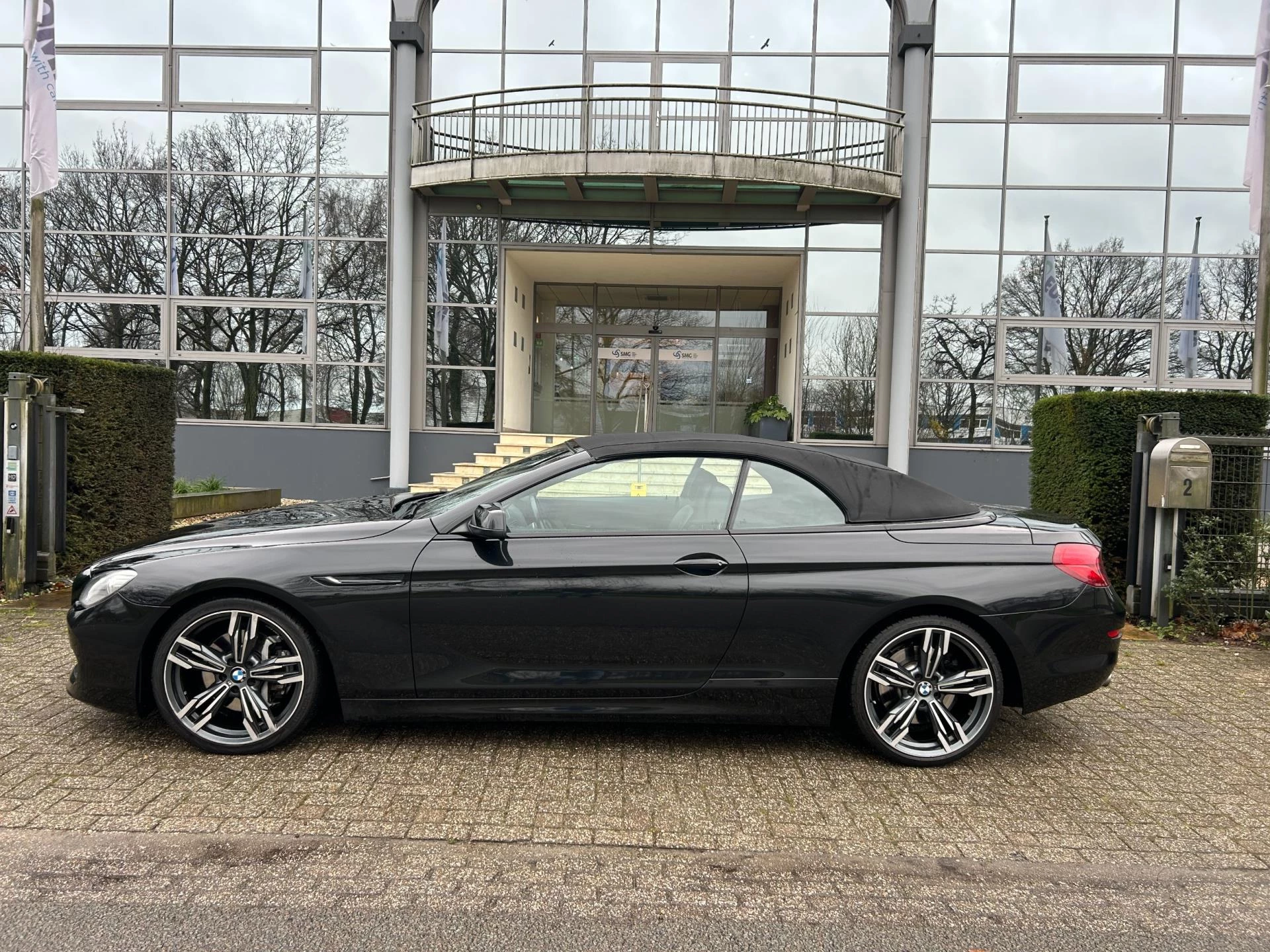 BMW 6 Serie 2011 - Cabrio 640i High Executive aut afbeelding 2