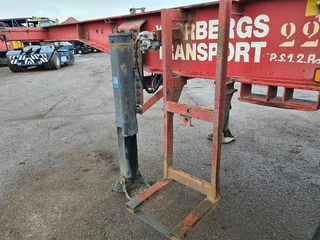 Renders 2 AXLE 20 FT CONTAINER CHASSIS BPW DRUM 1988 - N/A obrazek 30