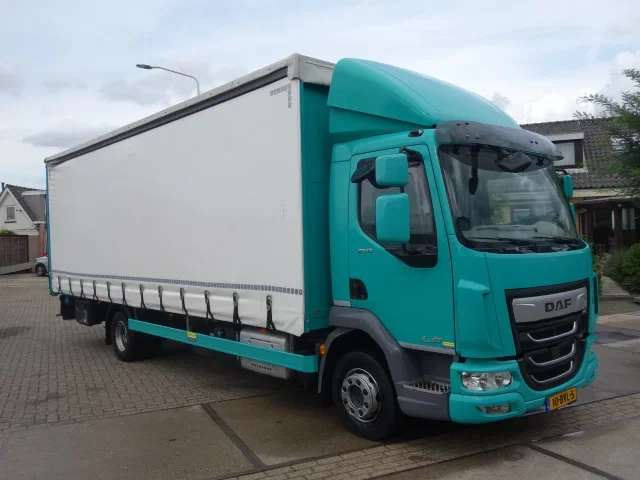 DAF LF 260 2018 - L1EN2,SCHUIFZEILMET PALFINKER ALU KLEP,MANUALGEARBOX afbeelding 1
