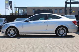 Mercedes-Benz C-Klasse 2011 - Coupé 180 AUT7 Ambition NAVI 18'' <<ZEER NETTE AUTO>> afbeelding 6
